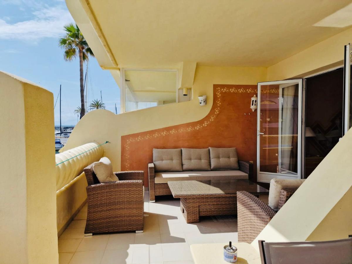 G&G Isla Poniente Puerto Marina Apartment Benalmadena Exterior photo